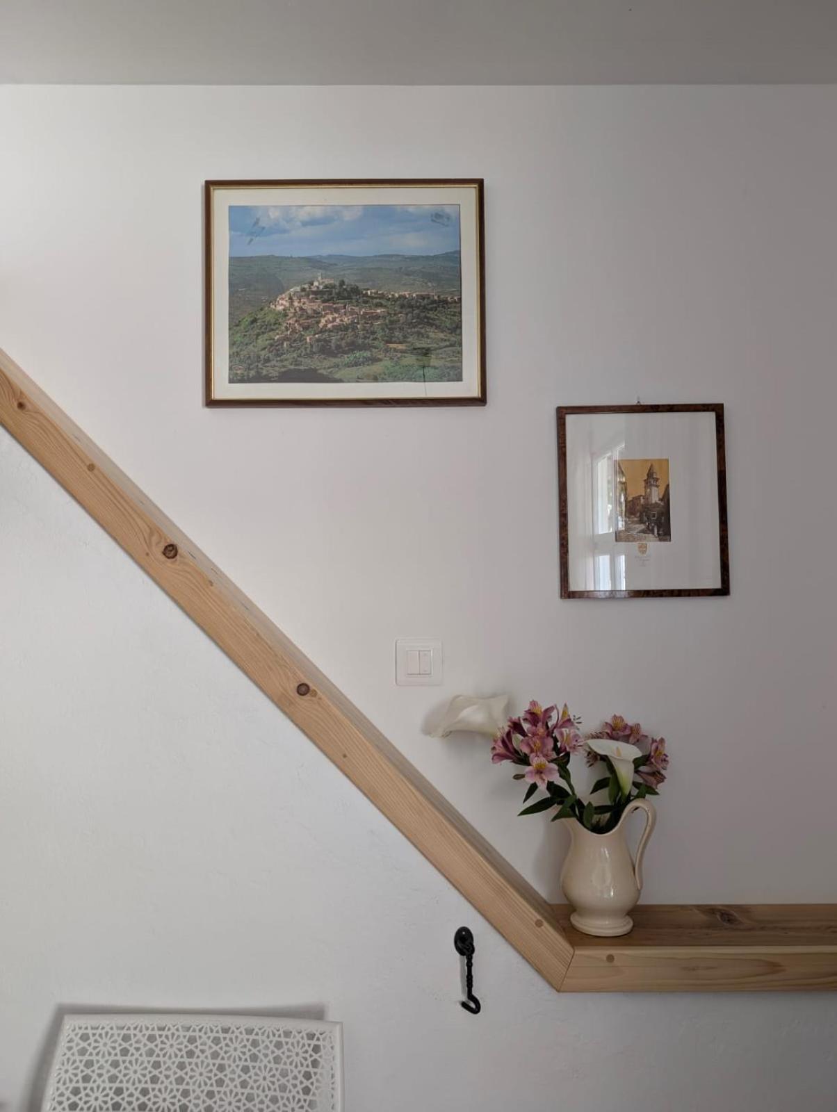 Studio Apartman Bel Vedere Motovun Bagian luar foto